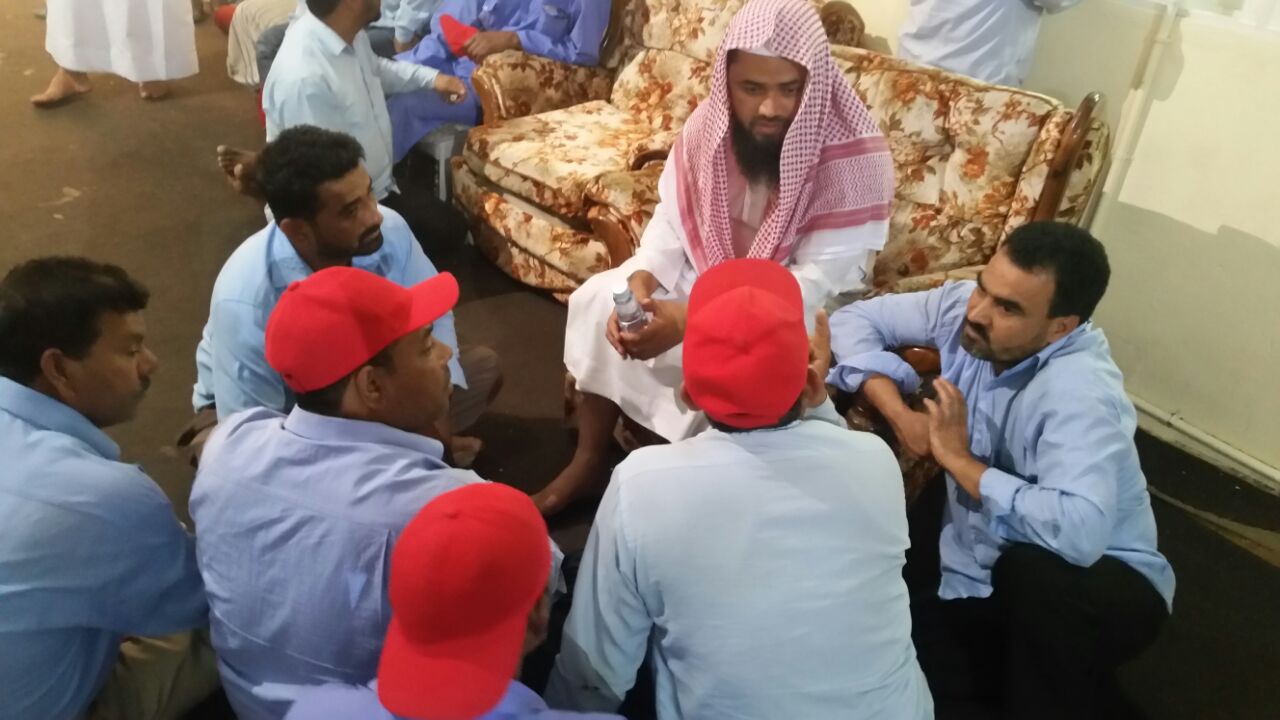 ‏محاضرة باللغة الأردية للداعية محمد ذاكر