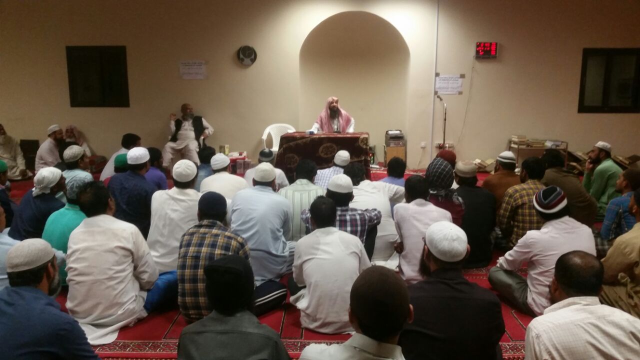 ‏إقامة ‎برنامج دعوي في سكن إحدى الشركات 