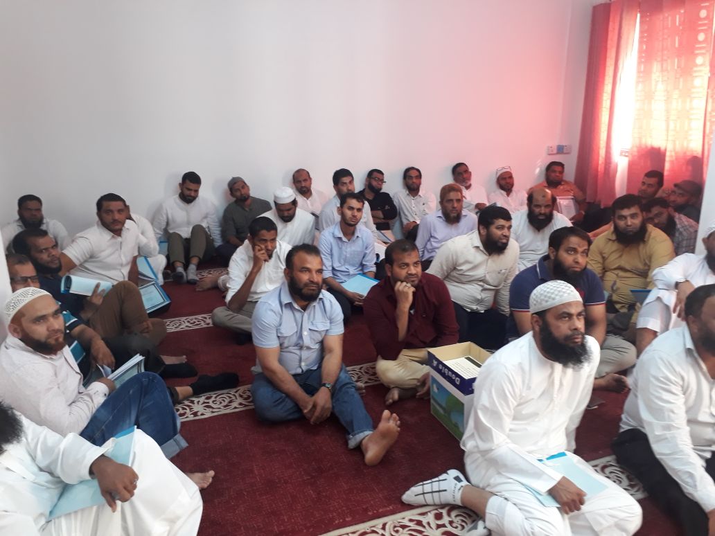 محاضرة بعنوان ( فوائد مستنبطة ) للداعية عمر أحمد 
